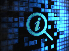 ©iStock.com/alengo Digitales Informationssymbol